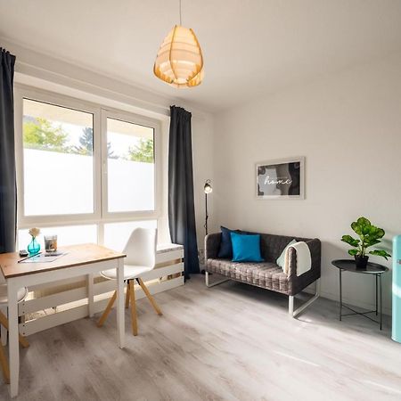 Moderne Eg-Wohnung In Sudenburg Mit Parkplatz, Top Anbindung มัคเดอบวร์ก ภายนอก รูปภาพ