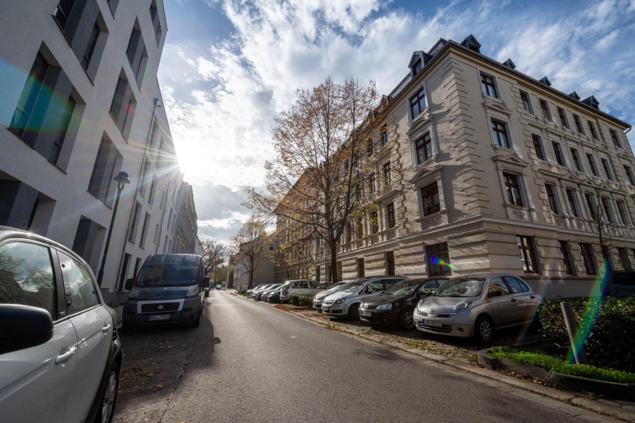 Moderne Eg-Wohnung In Sudenburg Mit Parkplatz, Top Anbindung มัคเดอบวร์ก ภายนอก รูปภาพ